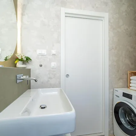 Apartment * 챠브타트