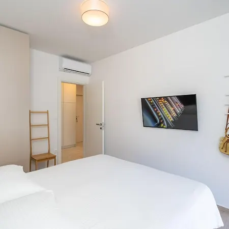Apartment *