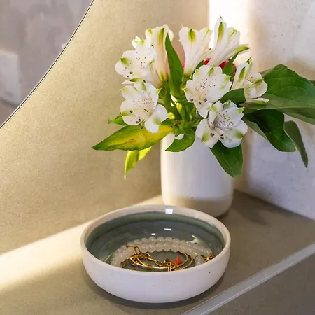 아파트 Apartment 챠브타트