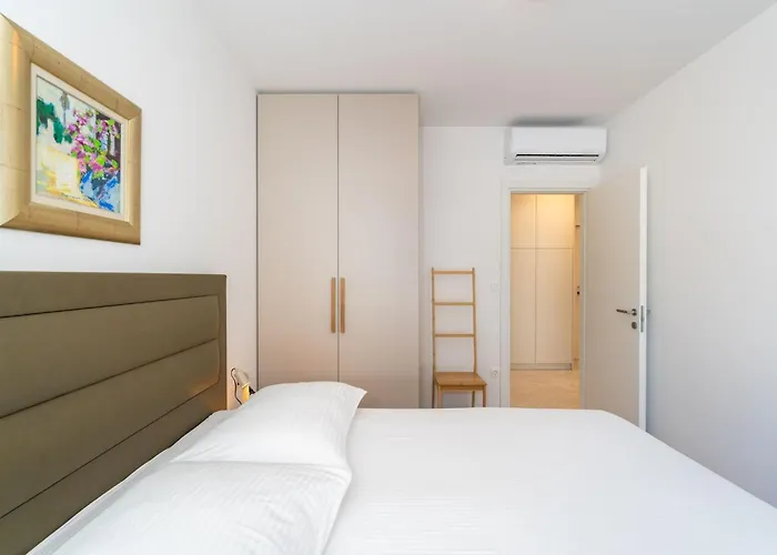 Apartment *