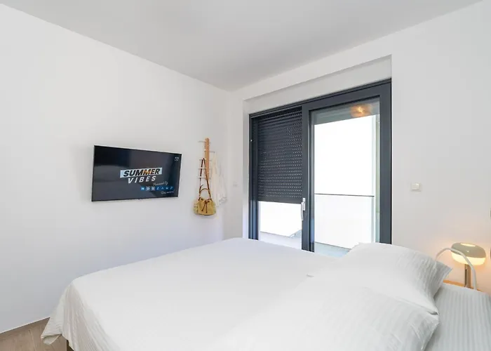 Apartment Appartement *